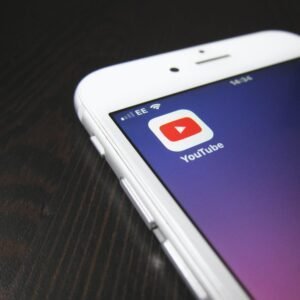 YouTube 